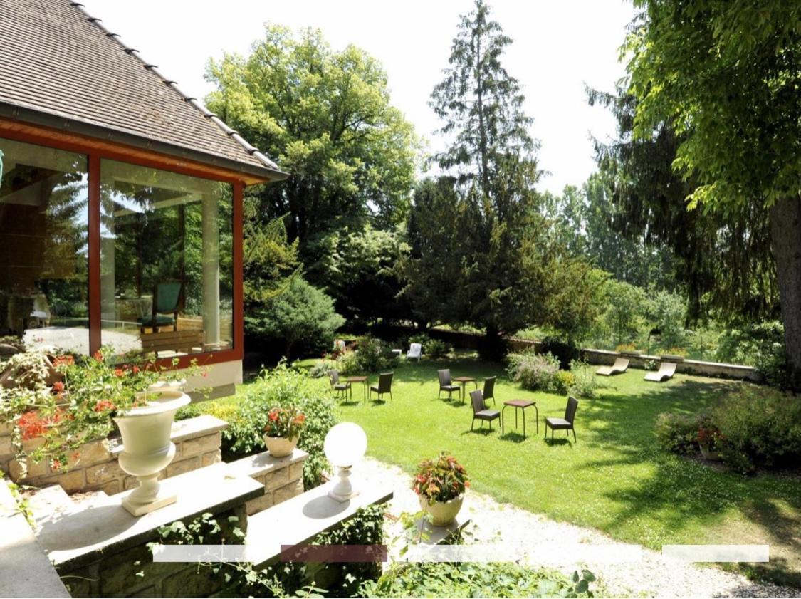 Logis Hostellerie La Chaumiere Arsonval Exteriör bild