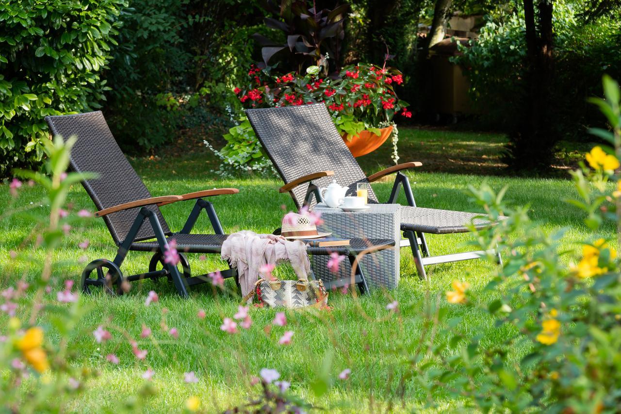 Logis Hostellerie La Chaumiere Arsonval Exteriör bild