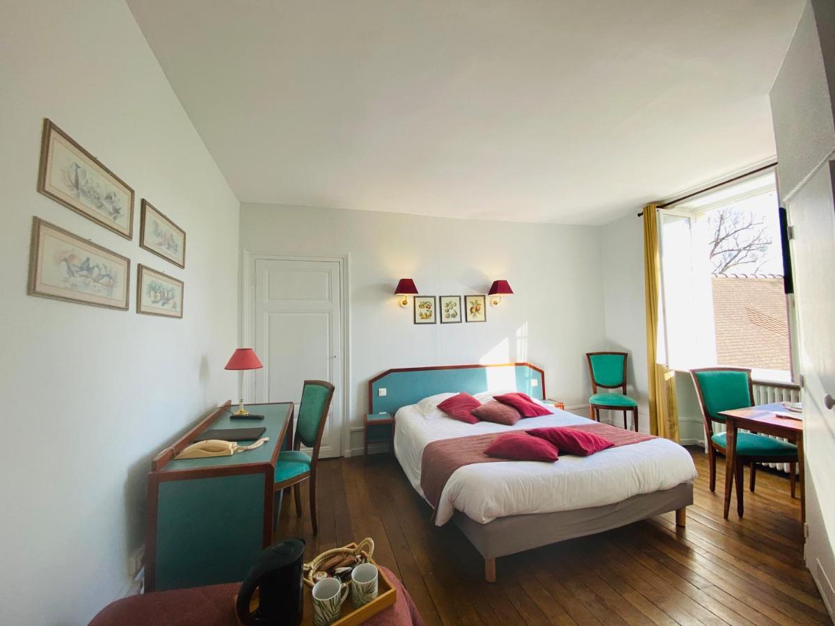 Logis Hostellerie La Chaumiere Arsonval Exteriör bild